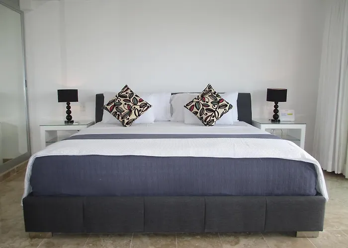 Coral Suites Ocean View Rooftop Aparthotel