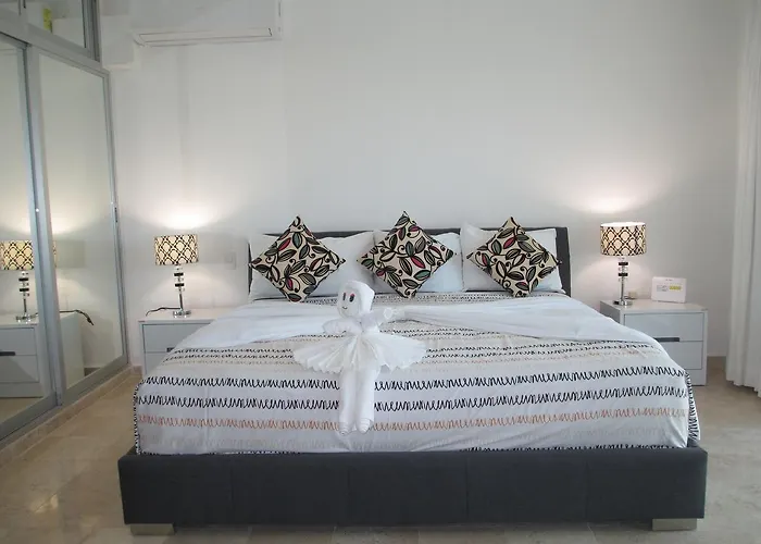 Coral Suites Ocean View Rooftop